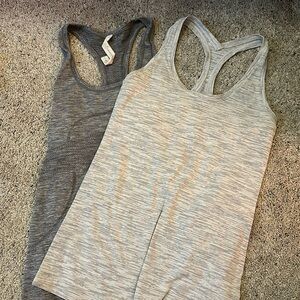 LULULEMON LOT!! 2 align tanks! 3 skirts all in great condition!